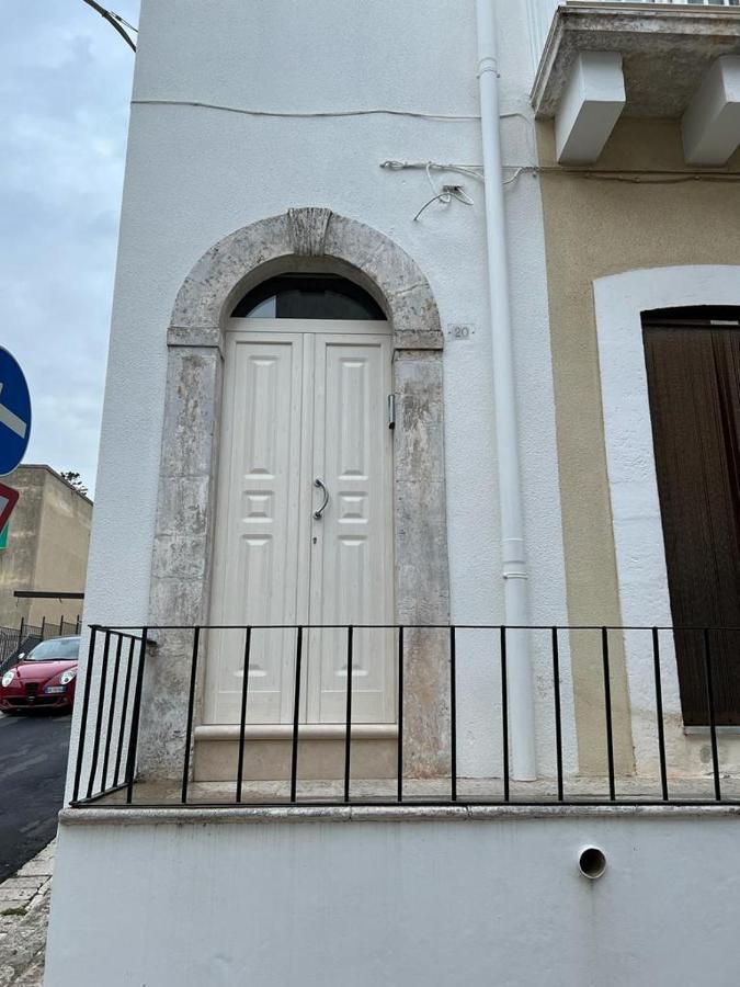 Home Iris Ceglie Messapica Exterior photo